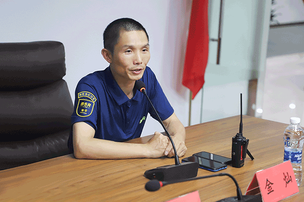 拴好生命安全“保险绳”，实现应急资源共建共享 ——“克拉维智能”受邀为“湖南省红十字蓝天救援队”的队员们培训 (图3)