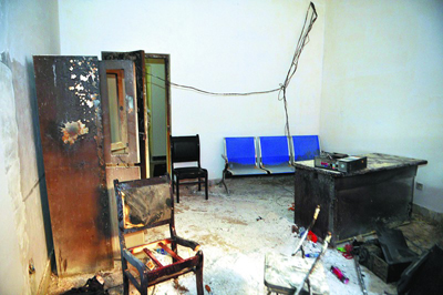 匍匐戈壁滩，天山下的忠诚卫士——刘炯！(图13)