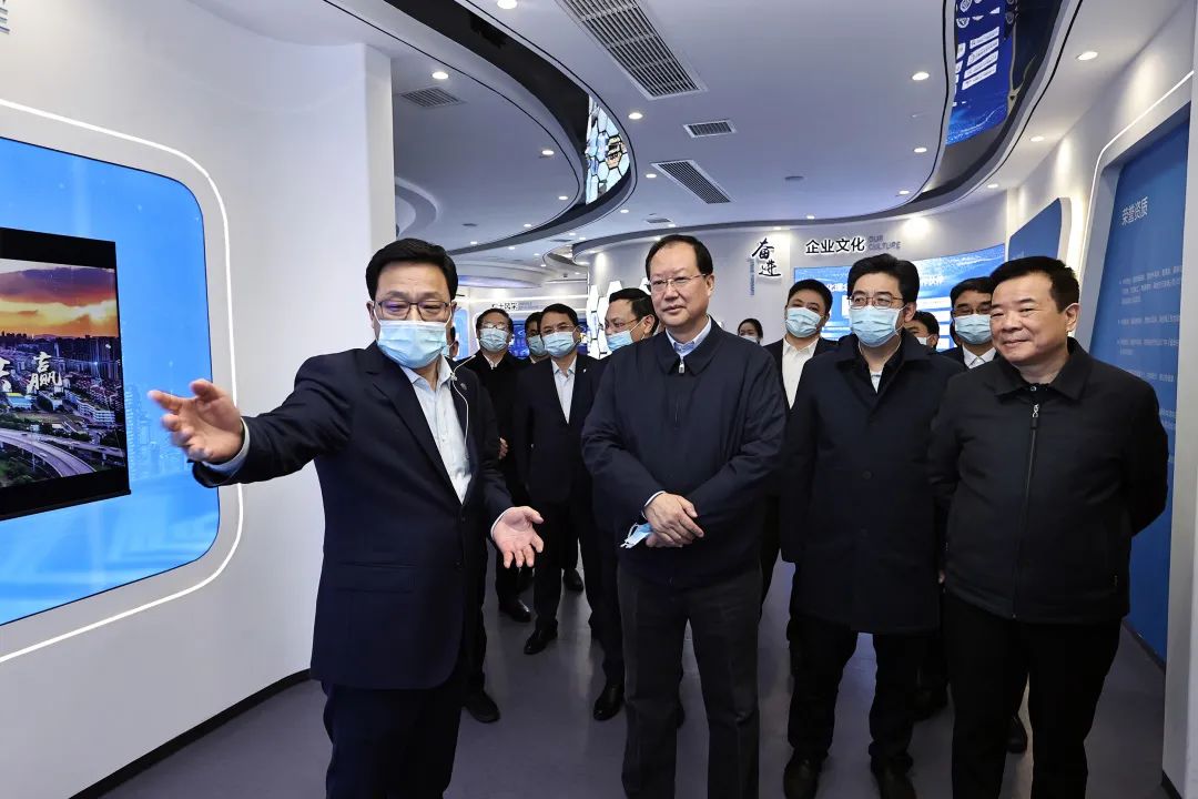 华声呈昱作品受省领导好评(图3)