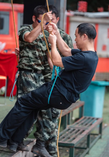 安全生产月丨湖南未成年犯管教所消防培训活动圆满结束！(图9)