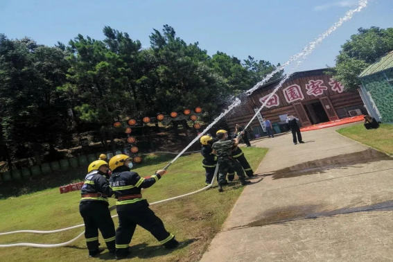 呈昱安训丨长沙新联汽车零部件公司消防安全拓展活动完美结束！(图6)